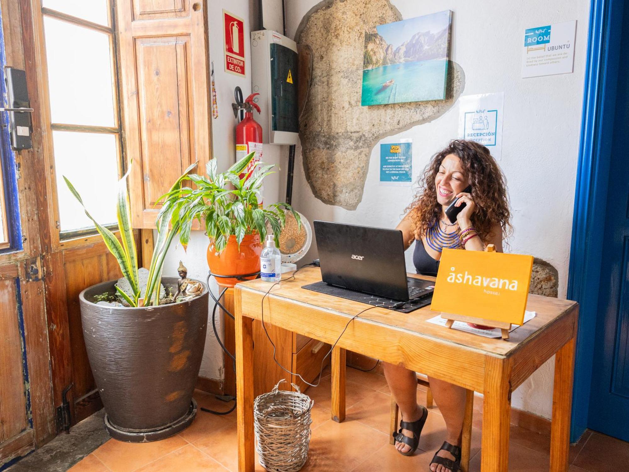 Ashavana Nest Hostel El Medano  Ngoại thất bức ảnh